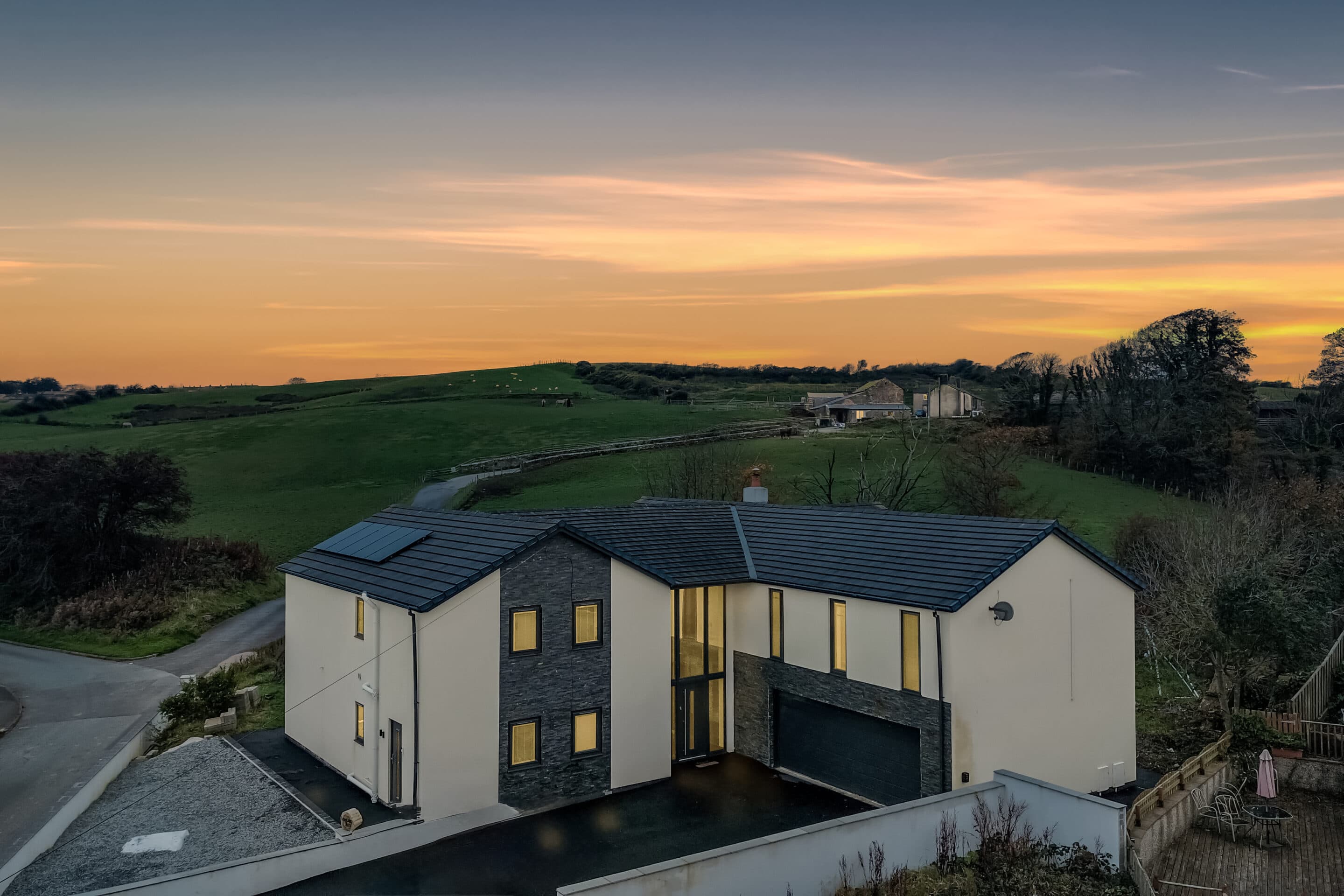 Chaucer Avenue, Egremont, CA22